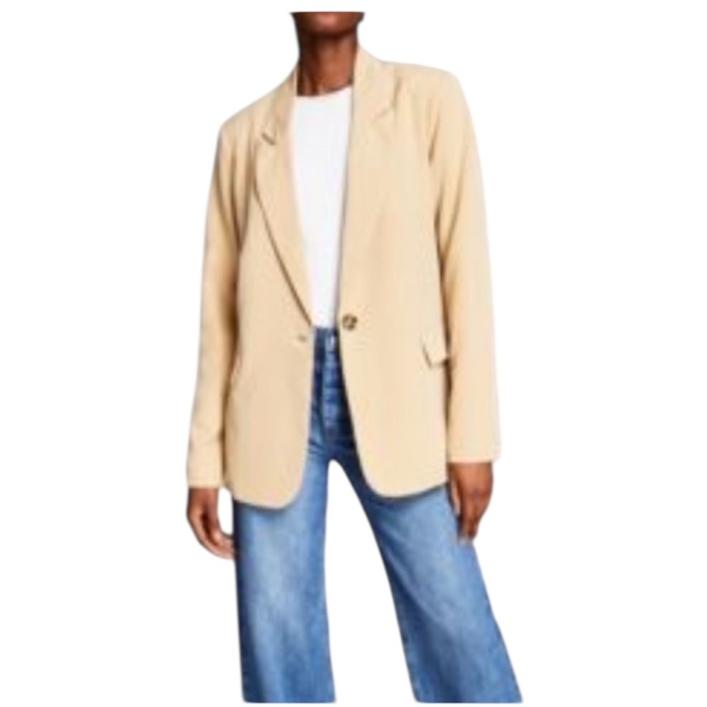 And Now this Women’s Blazer peak collar front pockets color ca…